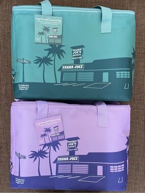 Trader Joe’s 2 qty Large Reusable Insulated Tote Bags - Lavender and Teal Blue